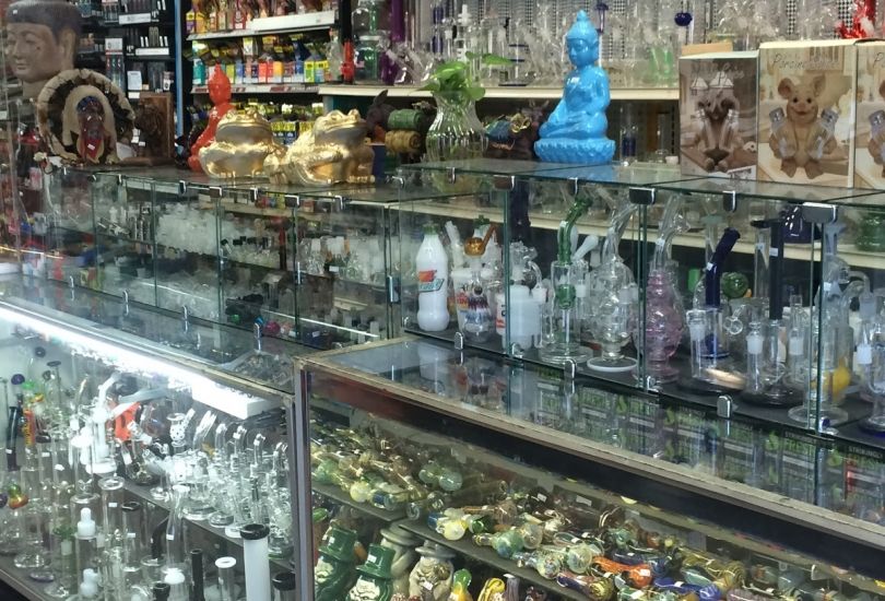 Rio Smoke Shop