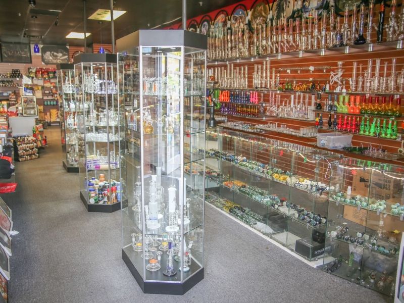 Cigarettes & Tobacco Shop 1049 Broadway 20 Sacramento, CA