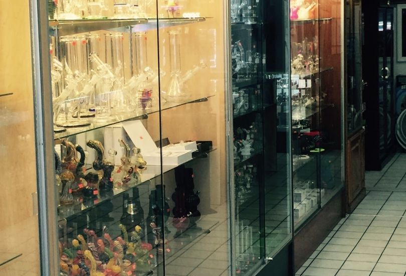 Daniel's Smoke Shop