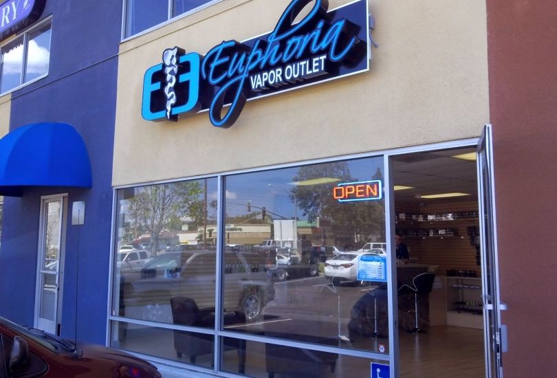 Euphoria Vapor Outlet