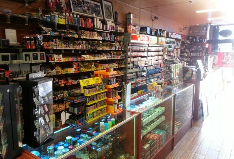 Lavish Smoke Shop