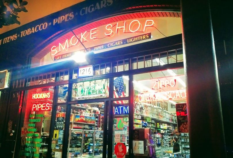 Smoke and Gift Shop