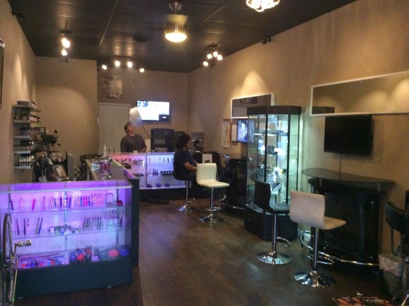 Lynn's Vape Shop 1939 Alum Rock Ave g San Jose, CA