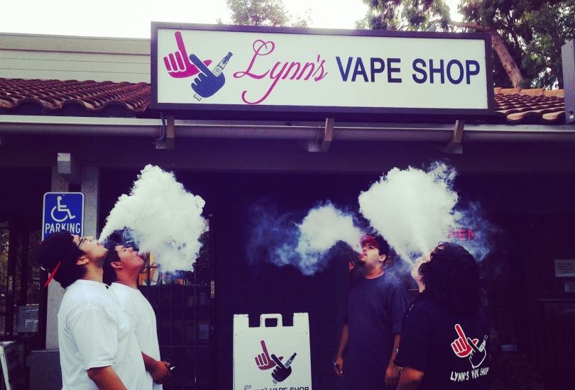 Lynn's Vape Shop