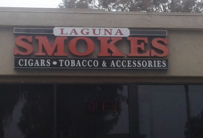 Laguna Smokes