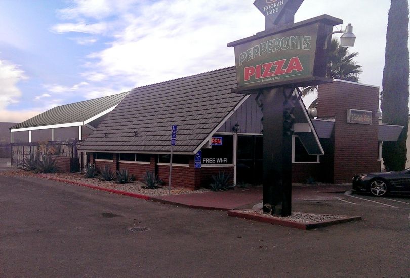 Pepperoni's Pizza & Hookah Cafe