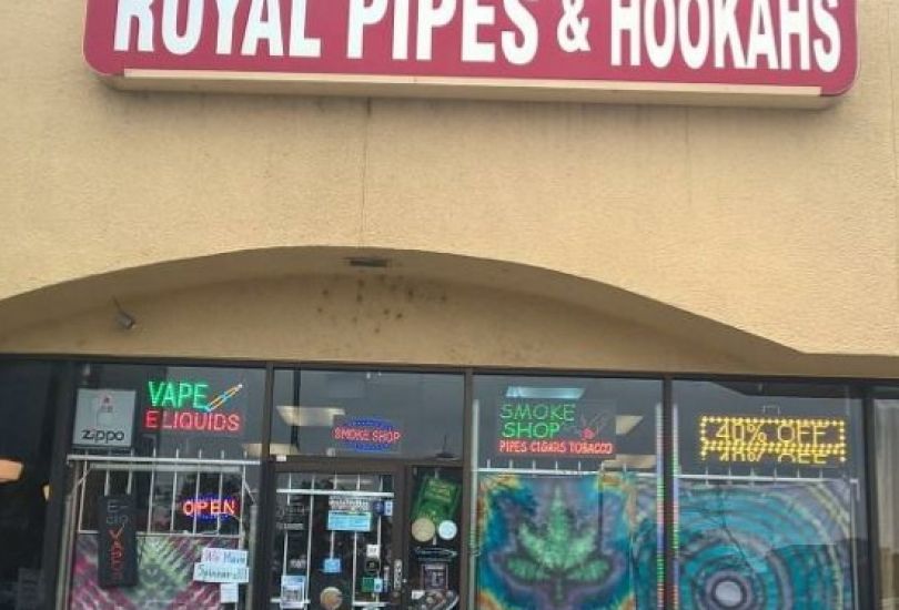 Royal Pipes & Hookahs , VAPE & CBD OIL SHOP