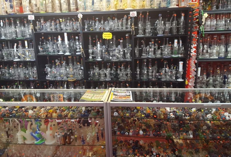 The Bomb Head Shop