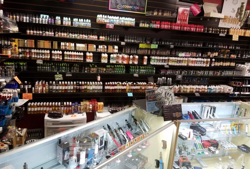 Payless Tobacco and Gifts, Vape , Kratom And CBD Store