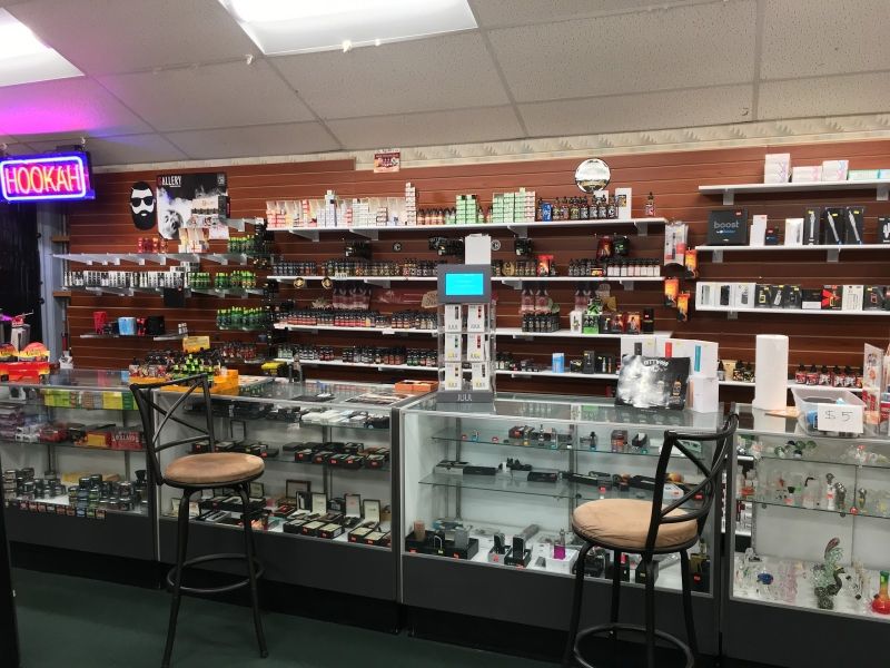 Smoker's Discount World 29 Ella Grasso Turnpike Windsor Locks, CT