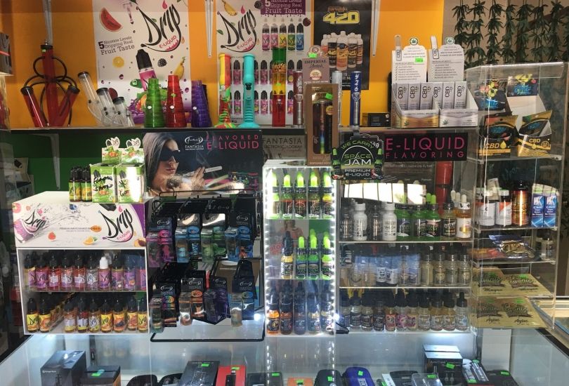 Cali's Smoke Shop