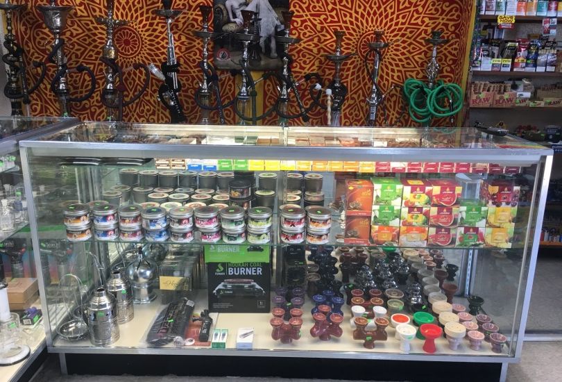 Cali's Smoke Shop