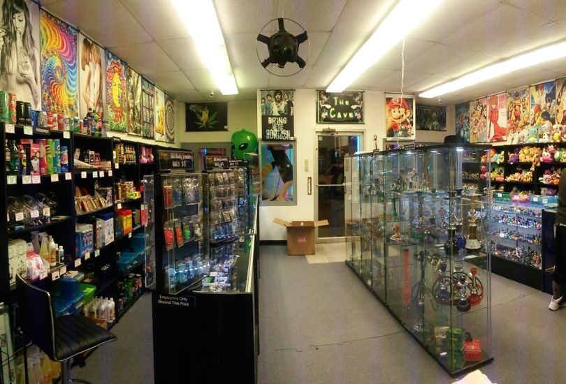 The Cave Smoke Shop - Kratom, CBD, & E-juice Superstore