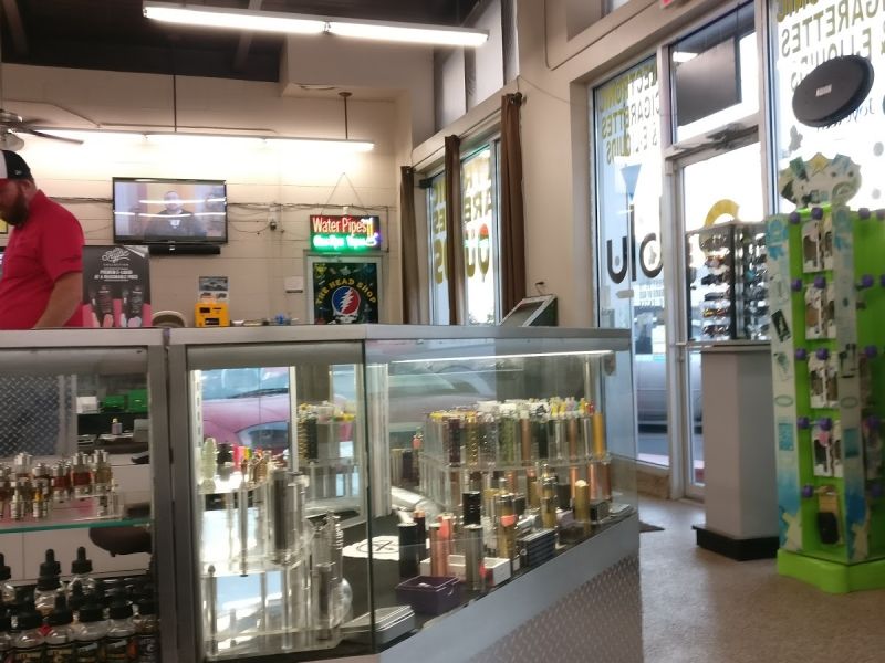 House of Smoke Vape Shop 2736 W Touhy Ave Elk Grove Village, IL