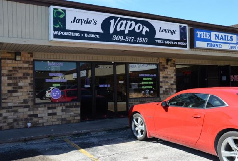 Jayde's Vapor Lounge