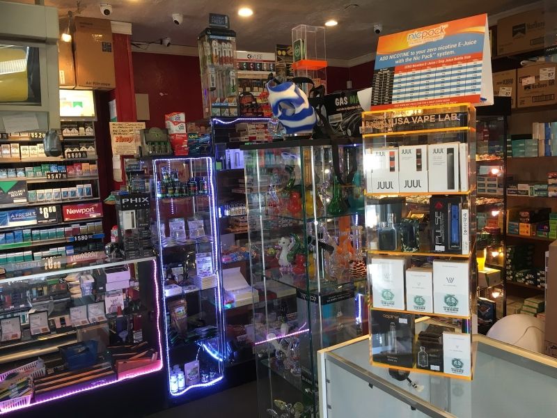 Tobacco Hut 543 E Saint Charles Rd Villa Park, IL