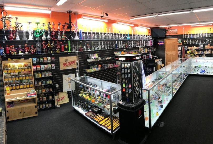 Smoke And Vape Smoke Shop