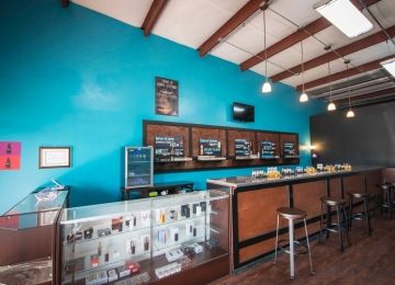 New Cloud Vapor Vape Shop