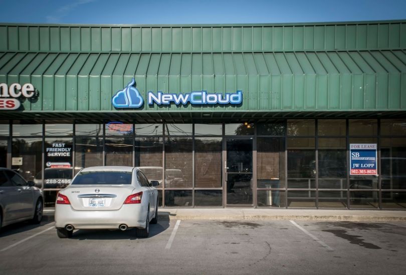 New Cloud Vapor Vape Shop