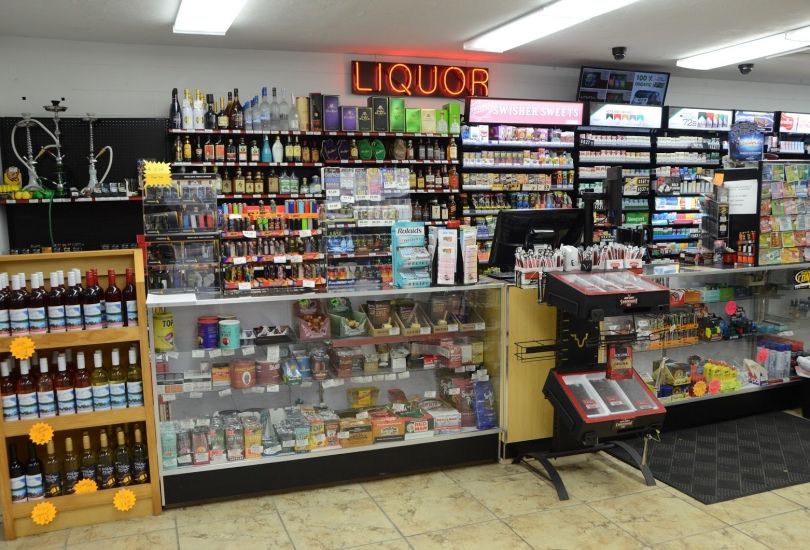 Smokin' Joe's Tobacco & Liquor Outlet #02