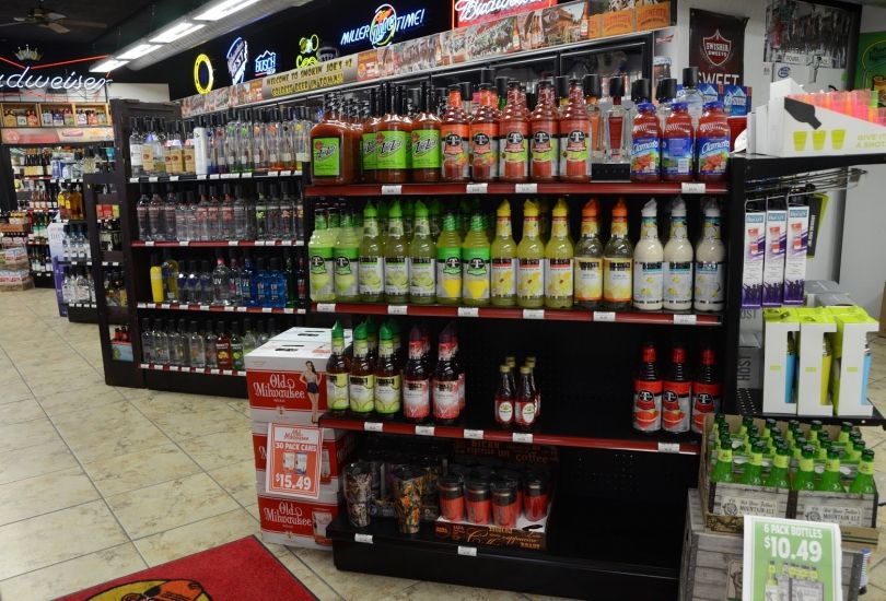 Smokin' Joe's Tobacco & Liquor Outlet #02