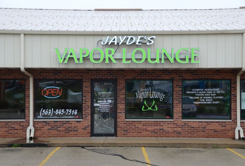 Jayde's Vapor Lounge