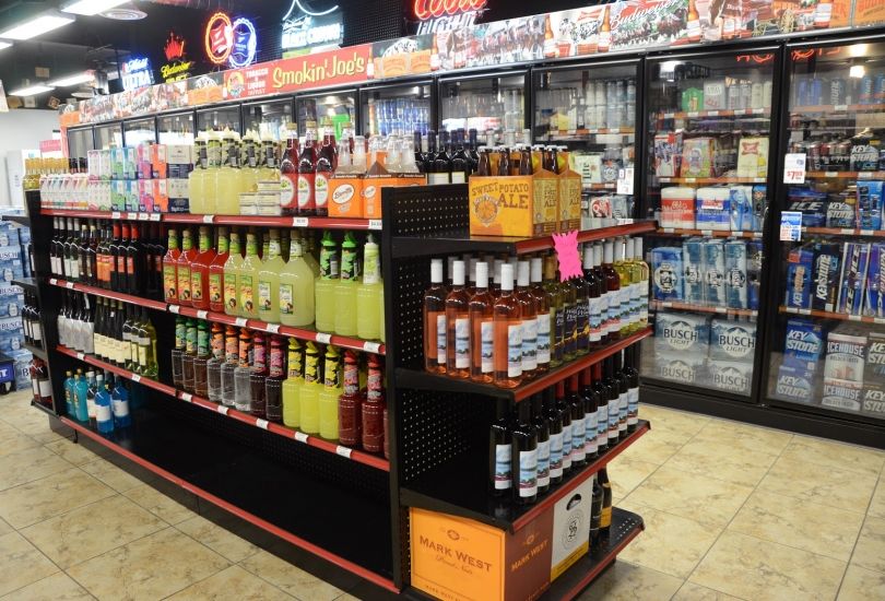 Smokin' Joe's Tobacco & Liquor Outlet #16 - 1504 Park Ave Muscatine, IA