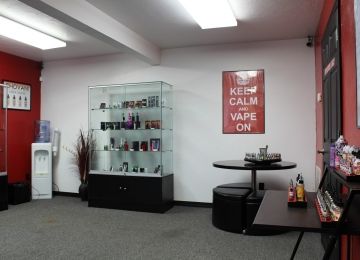 Juicy's Vapor Lounge Arkansas City