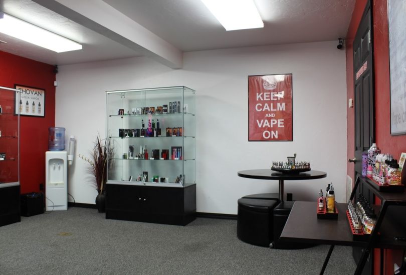 Juicy's Vapor Lounge Arkansas City