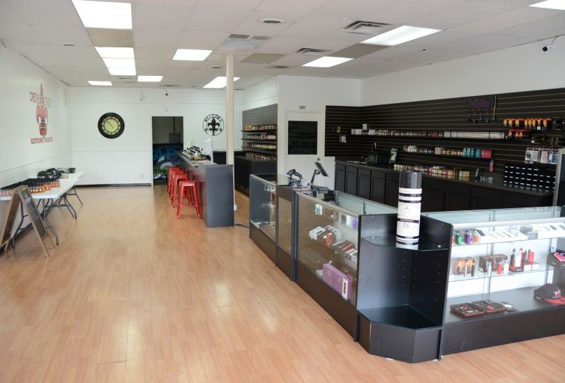 Derb E Cigs Vapor Store