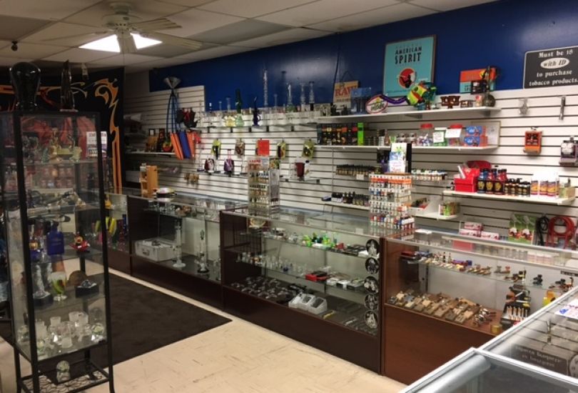 Down Under Smoke Shop