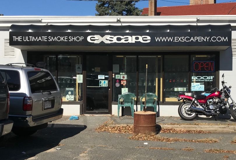 Exscape Smoke Shop