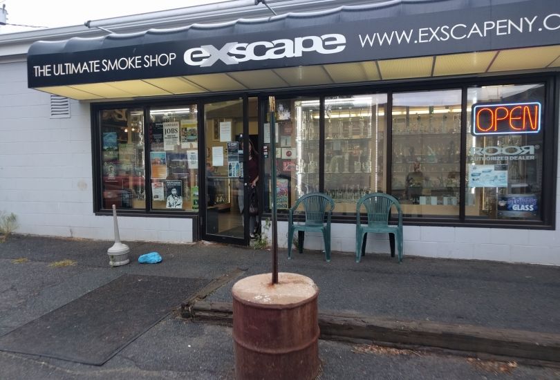 Exscape Smoke Shop