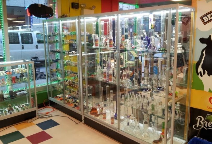 Boston Smoke Shop: Water Pipes, Vaporizers