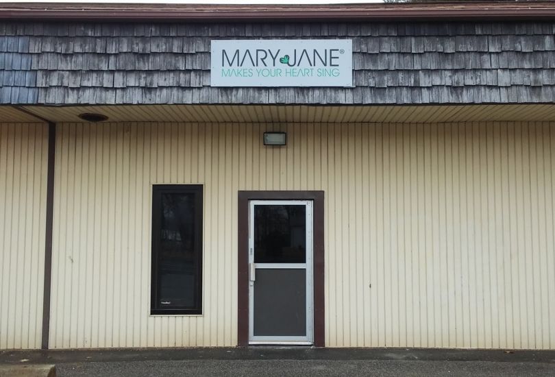Mary Jane Makes Your Heart Sing