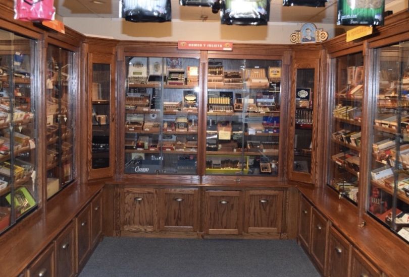 V&R SMOKE SHOP