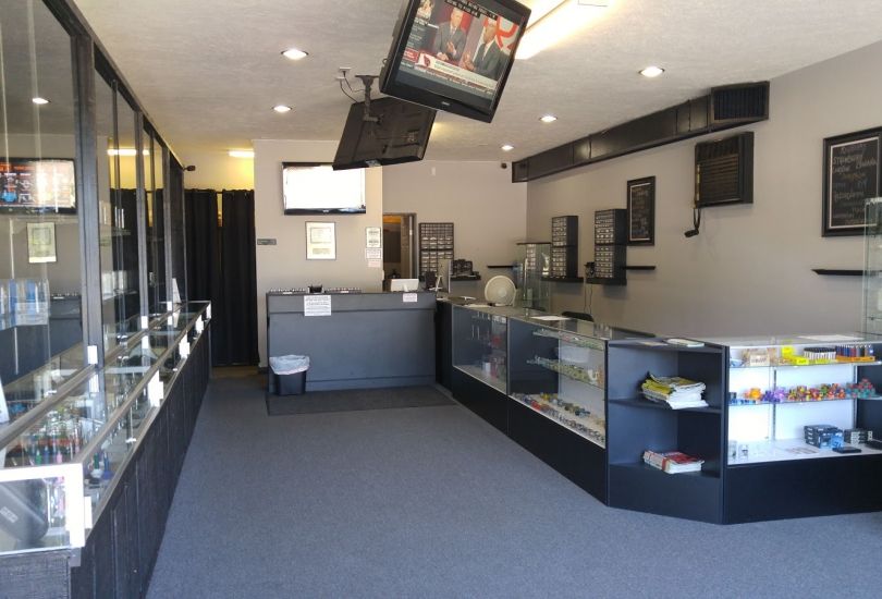 HeadQuarters Vape & Smoke Shop