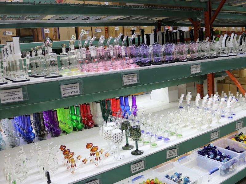 ZEE WHOLESALE 13405 Stark Rd Livonia, MI