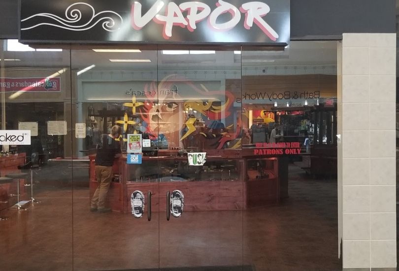 Lakes Vapor