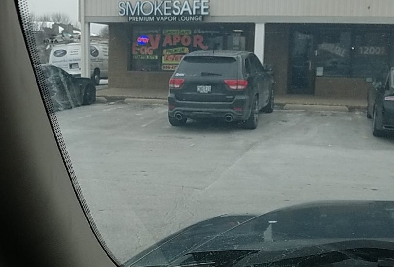 SmokeSafe Vapor Lounge