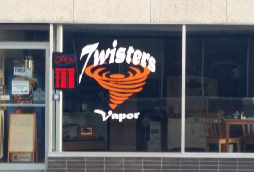 Twisters Vapor