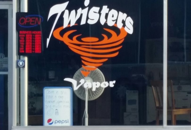 Twisters Vapor