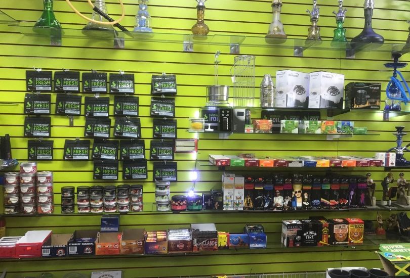 Smoke Shop Vapor & kratom & CBD oil