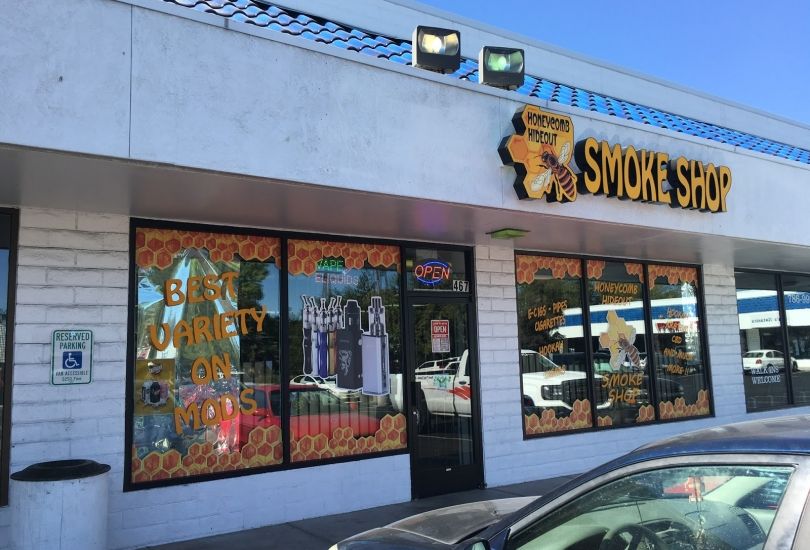 HoneyComb HideOut Smoke Shop