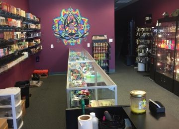 Aladdin Glass & Vape - Paramus South