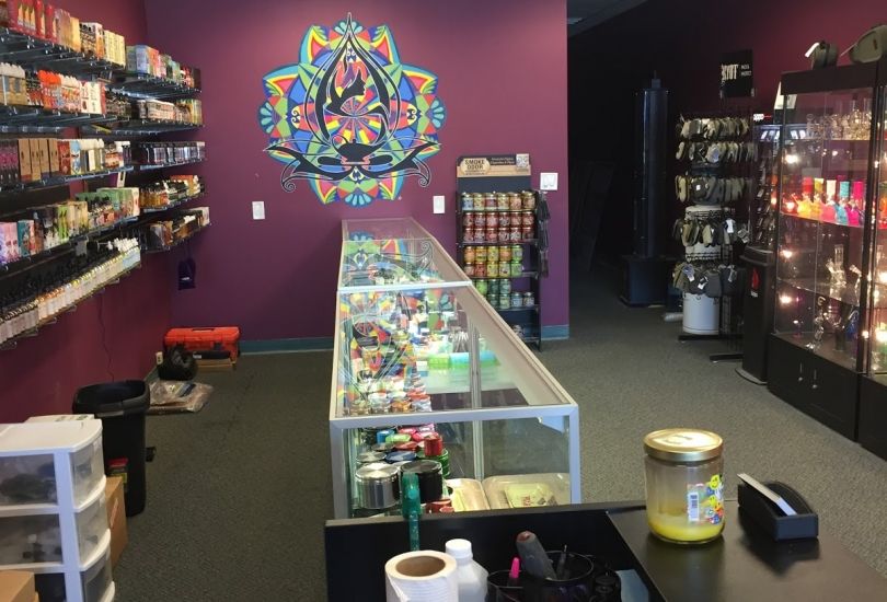 Aladdin Glass & Vape - Paramus South