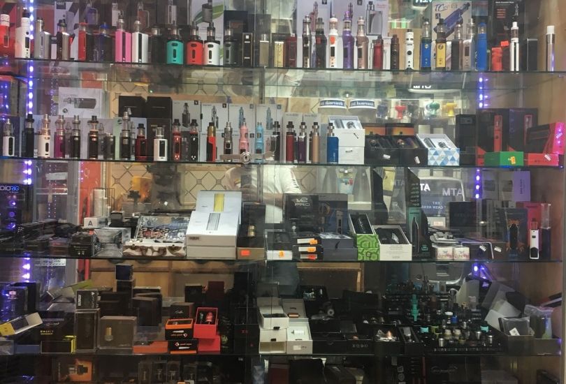 La Hookah Smoke Shop