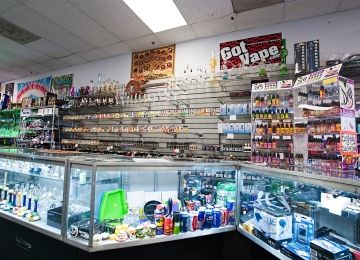 Connoisseur Smoke Shop by All In One