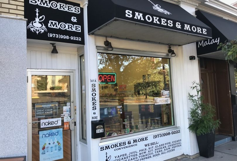 Smokes & More