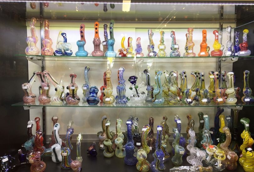 Pipe Kingz Smoke Shop